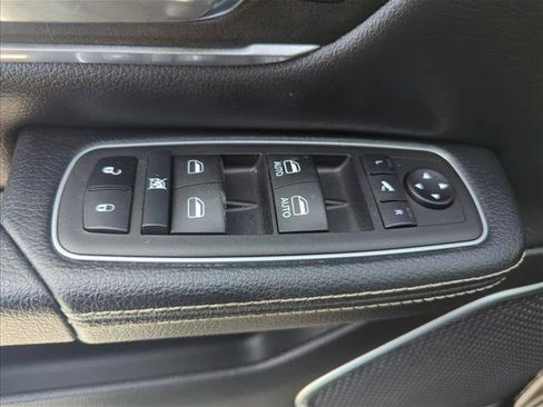 Used 2023 RAM 1500 Laramie RWD image 30