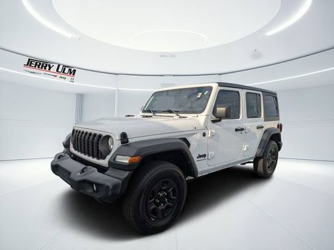 Used 2024 Jeep Wrangler Unlimited Sport AWD/4WD image 7