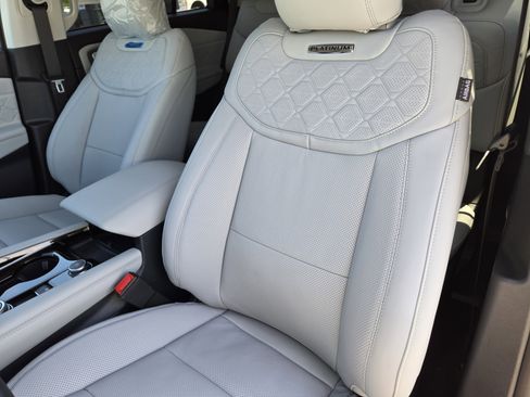 New 2026 Ford Explorer Platinum AWD/4WD image 17