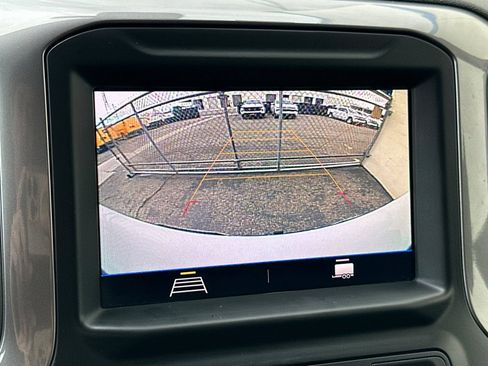 Used 2020 Chevrolet Silverado 1500 Custom w/ Custom Value Package image 25