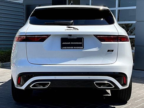 New 2026 Jaguar F-PACE R-Dynamic S image 4