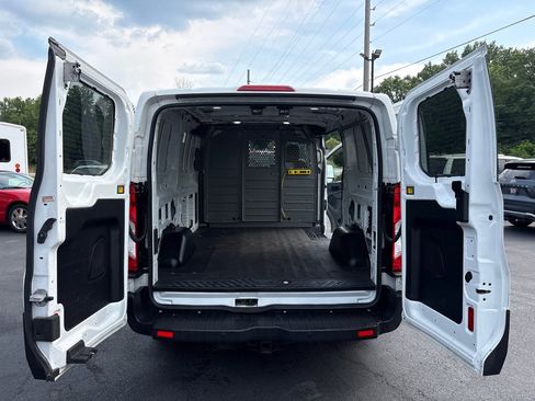 Used 2019 Ford Transit 150 130 Low Roof RWD image 9