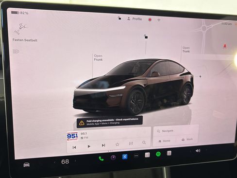 Used 2026 Tesla Model Y Long Range AWD/4WD image 26