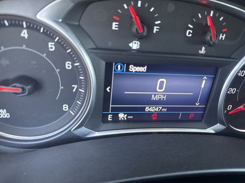 Used 2022 GMC Terrain SLE w/ Driver Convenience Package AWD/4WD image 12