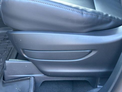 New 2026 Lincoln Aviator AWD image 27