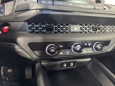 Used 2023 Honda Accord LX image 29