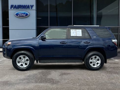 Used 2019 Toyota 4Runner SR5 Premium image 7