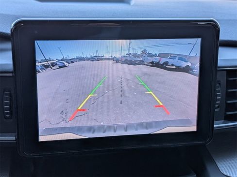 Used 2020 Ford Explorer XLT w/ Equipment Group 202A image 19