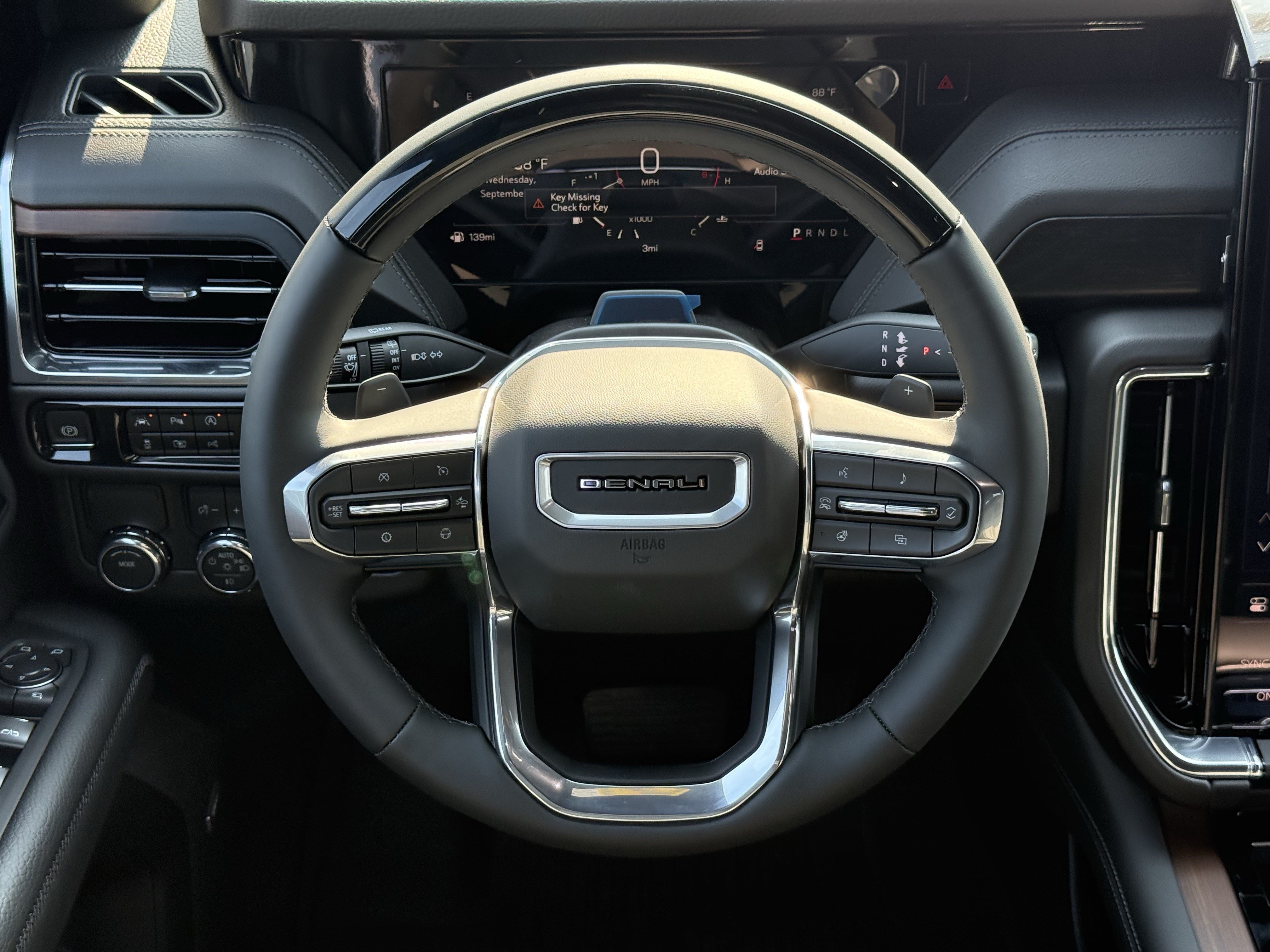 New 2027 GMC Yukon Denali w/ Sun & Power Step Package RWD image 12