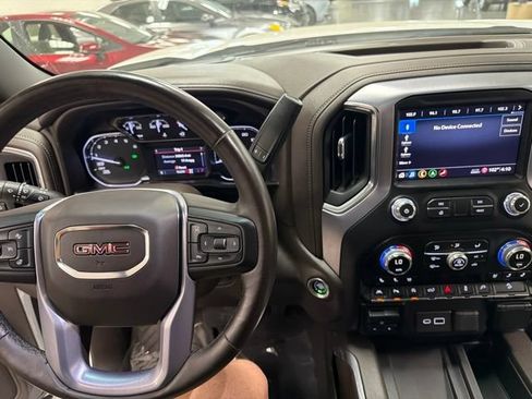 Used 2019 GMC Sierra 1500 SLT AWD/4WD image 20