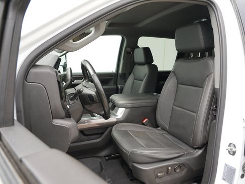 Used 2024 Chevrolet Silverado 3500 LTZ w/ LTZ Plus Package AWD/4WD image 12