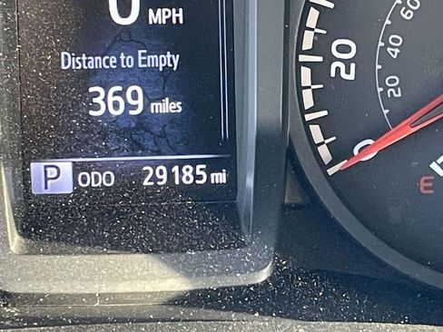 Used 2023 Toyota Tacoma SR w/ SR Convenience Package image 37