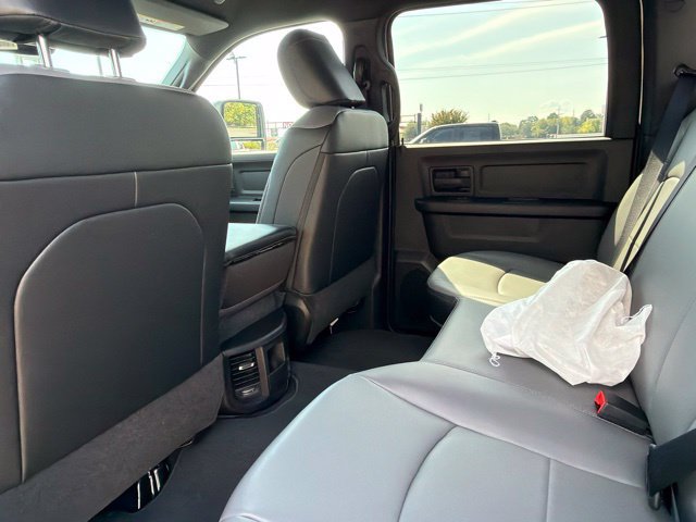 New 2027 RAM 3500 Tradesman AWD/4WD image 24