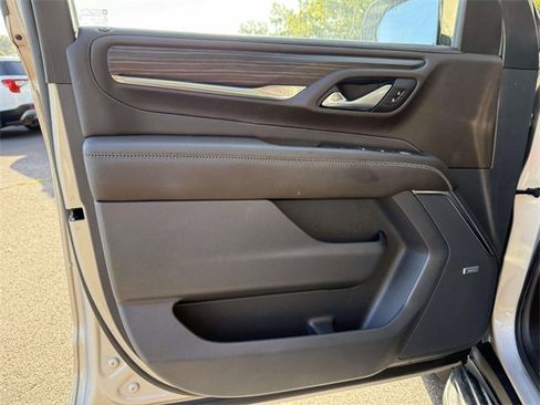 Certified 2022 GMC Yukon XL Denali w/ Max Trailering Package image 8