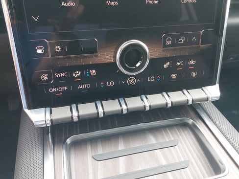 New 2025 GMC Sierra EV Denali image 21