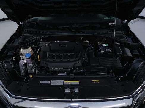 Used 2021 Volkswagen Passat 2.0T SE image 31