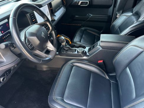 Used 2024 Ford Bronco Badlands AWD/4WD image 10