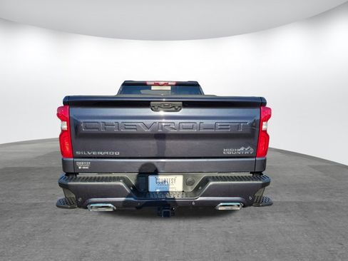 Used 2023 Chevrolet Silverado 1500 High Country w/ Technology Package image 7