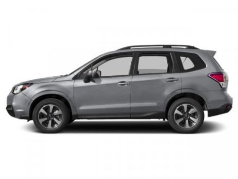 Used 2018 Subaru Forester 2.5i Premium image 3