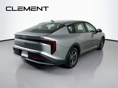 Used 2025 Kia K4 FWD image 7