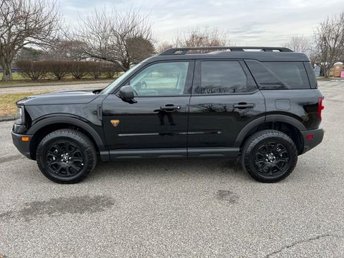 Used 2025 Ford Bronco Sport Badlands image 6