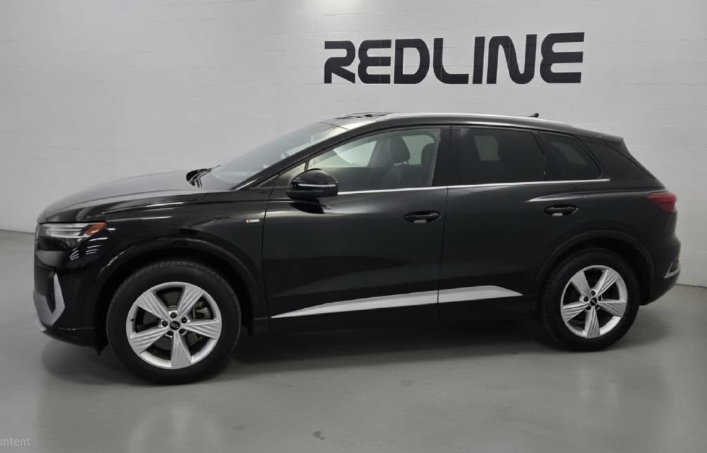 Used 2023 Audi Q4 e-tron Prestige AWD/4WD image 2
