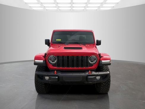 Used 2025 Jeep Gladiator Mojave image 8