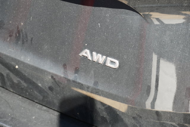 Used 2024 Nissan Rogue S AWD/4WD image 18