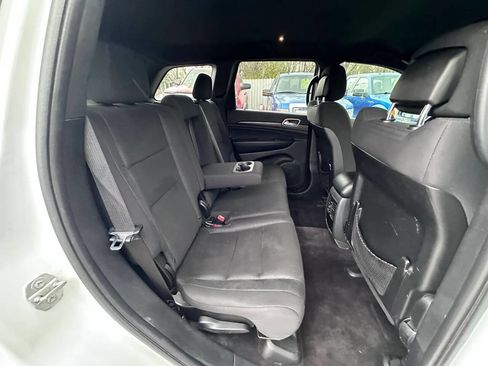 Used 2016 Jeep Grand Cherokee Laredo w/ Quick Order Package 23E image 14