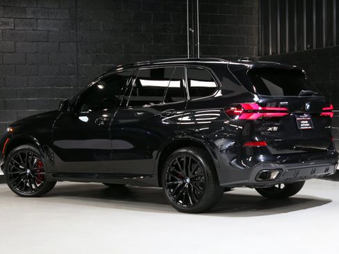 Used 2025 BMW X5 sDrive40i w/ M Sport Package RWD image 12
