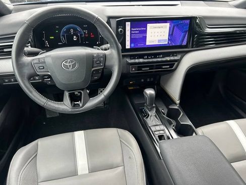 Used 2025 Toyota Camry SE w/ Multimedia Upgrade Package AWD/4WD image 55