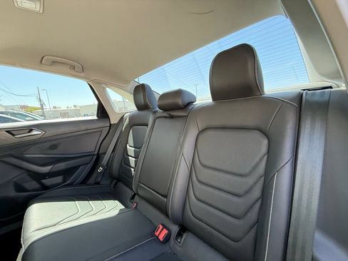 Used 2024 Volkswagen Jetta SEL FWD image 22