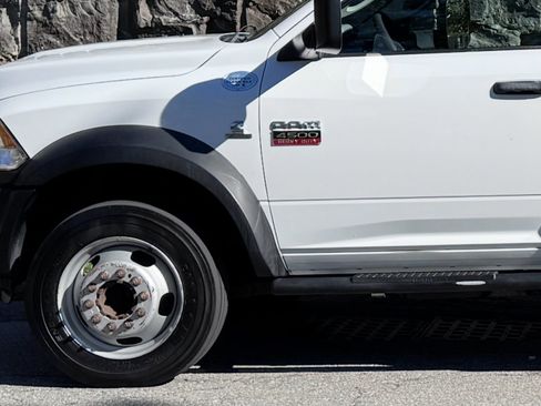 Used 2012 RAM 4500 2WD Regular Cab DRW w/ Cold Weather Group image 20