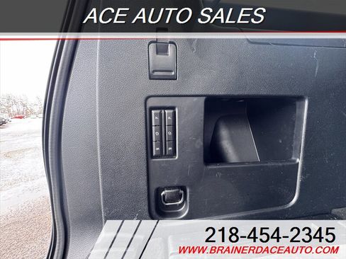 Used 2019 Ford Expedition Max Platinum image 25