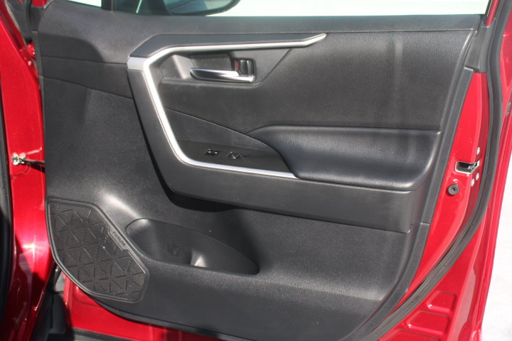 Certified 2024 Toyota RAV4 XLE w/ Convenience Package AWD/4WD image 20
