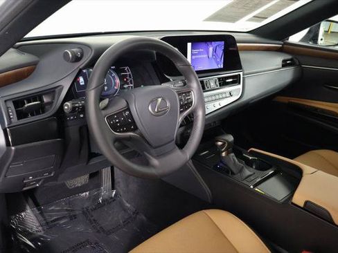 Certified 2024 Lexus ES 350 w/ Premium Package FWD image 7