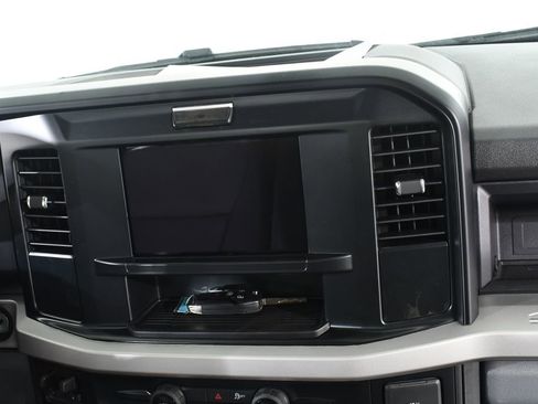 New 2026 Ford F550 4x4 Regular Cab Super Duty image 8
