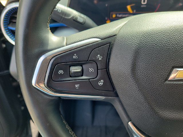 Used 2025 Chevrolet Trax LT w/ Driver Confidence Package FWD image 24