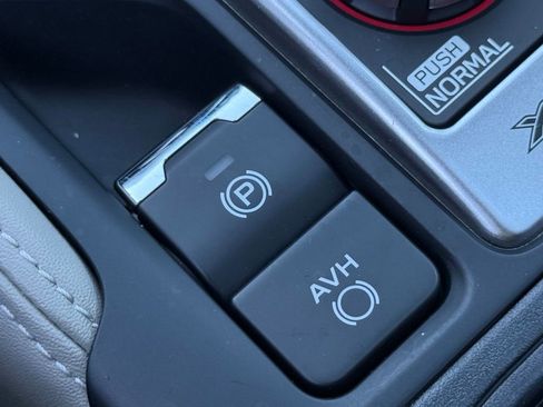 Used 2023 Subaru Forester Limited image 34