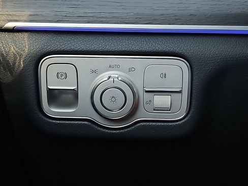 New 2026 Mercedes-Benz GLE 350 4MATIC image 21