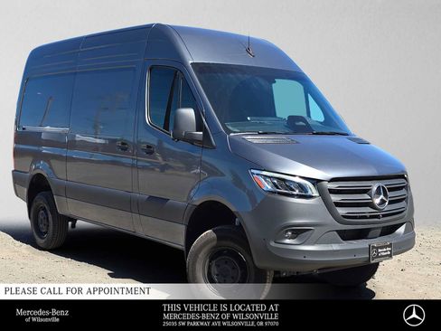 Used 2026 Mercedes-Benz Sprinter 2500 image 1