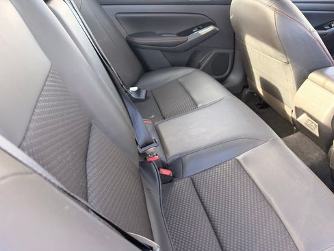 Certified 2025 Nissan Altima 2.5 SR AWD/4WD image 15