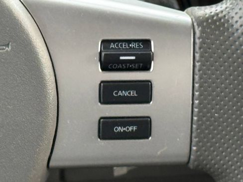 Used 2018 Nissan Frontier SV AWD/4WD image 30
