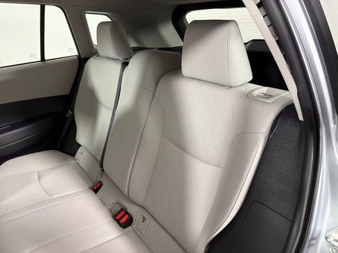 Used 2024 Toyota Corolla Cross L image 20