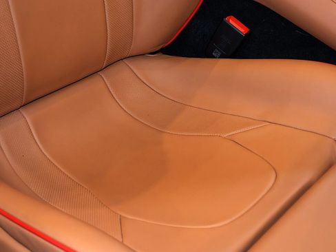 Certified 2022 Ferrari Portofino M RWD image 27