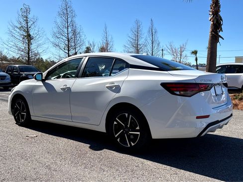 Certified 2024 Nissan Sentra SV image 31