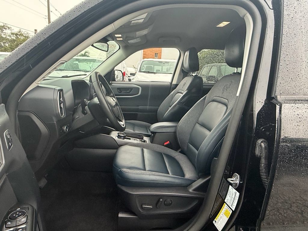 Used 2024 Ford Bronco Sport Outer Banks AWD/4WD image 9