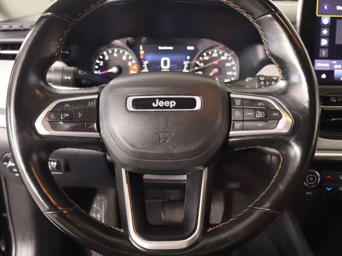 Used 2022 Jeep Compass Limited AWD/4WD image 3