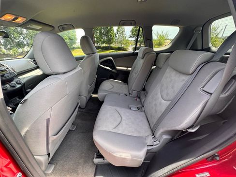 Used 2011 Toyota RAV4 4WD w/ Base L4 Extra Value Pkg image 23