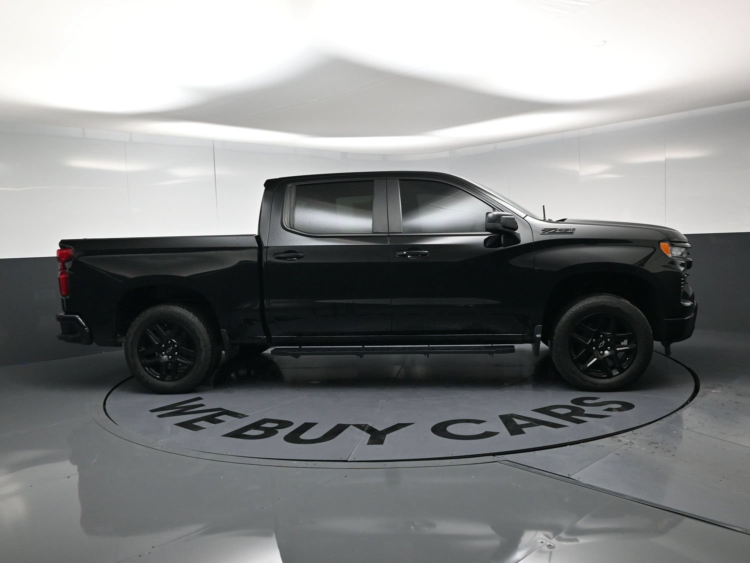 Used 2023 Chevrolet Silverado 1500 RST w/ Z71 Off-Road Package AWD/4WD image 10